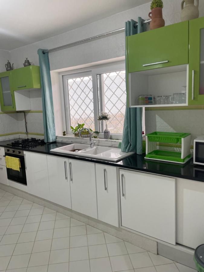 Etage De Villa Avec Jardin, Pres De L'Aireport Et Parking Prive أريانة المظهر الخارجي الصورة