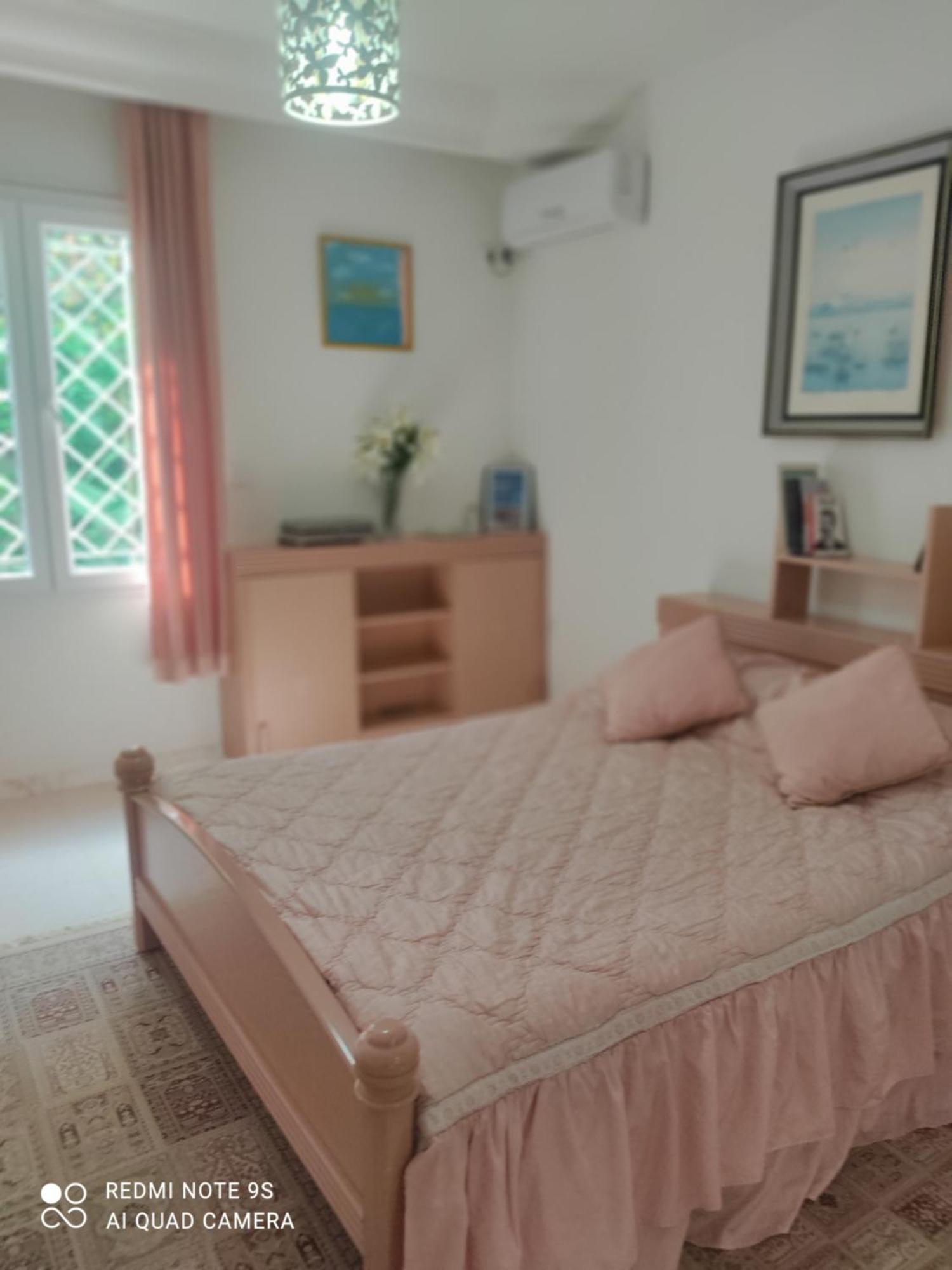 Etage De Villa Avec Jardin, Pres De L'Aireport Et Parking Prive أريانة المظهر الخارجي الصورة
