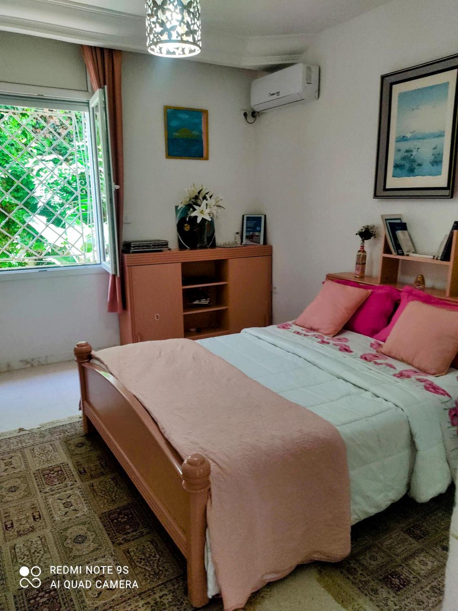 Etage De Villa Avec Jardin, Pres De L'Aireport Et Parking Prive أريانة المظهر الخارجي الصورة