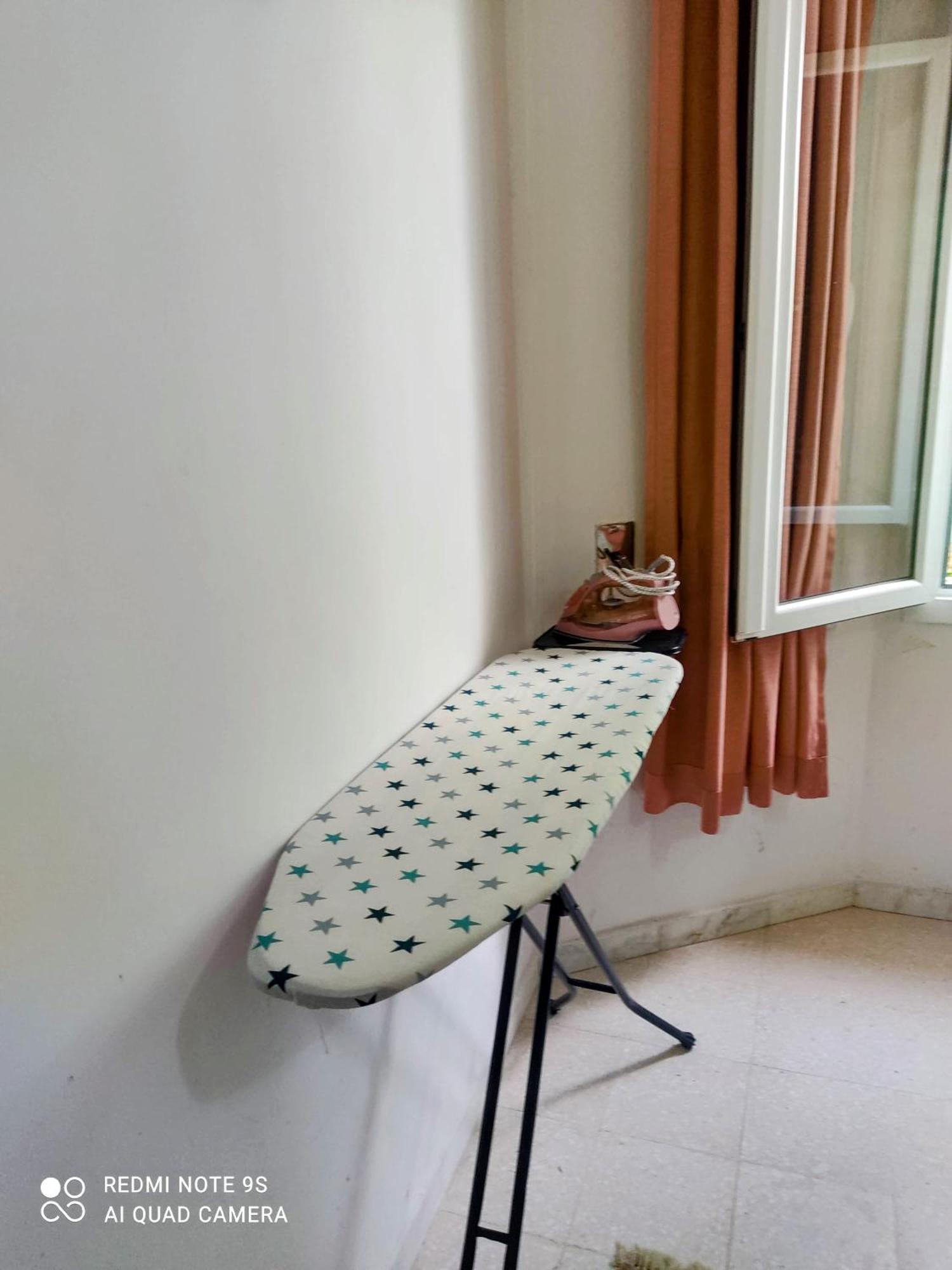 Etage De Villa Avec Jardin, Pres De L'Aireport Et Parking Prive أريانة المظهر الخارجي الصورة